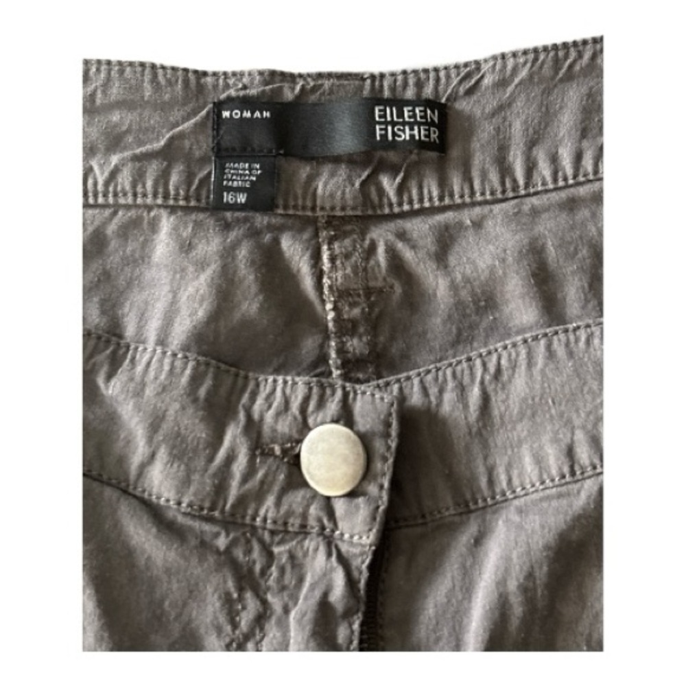 Eileen Fisher Gray Buttoned Trousers